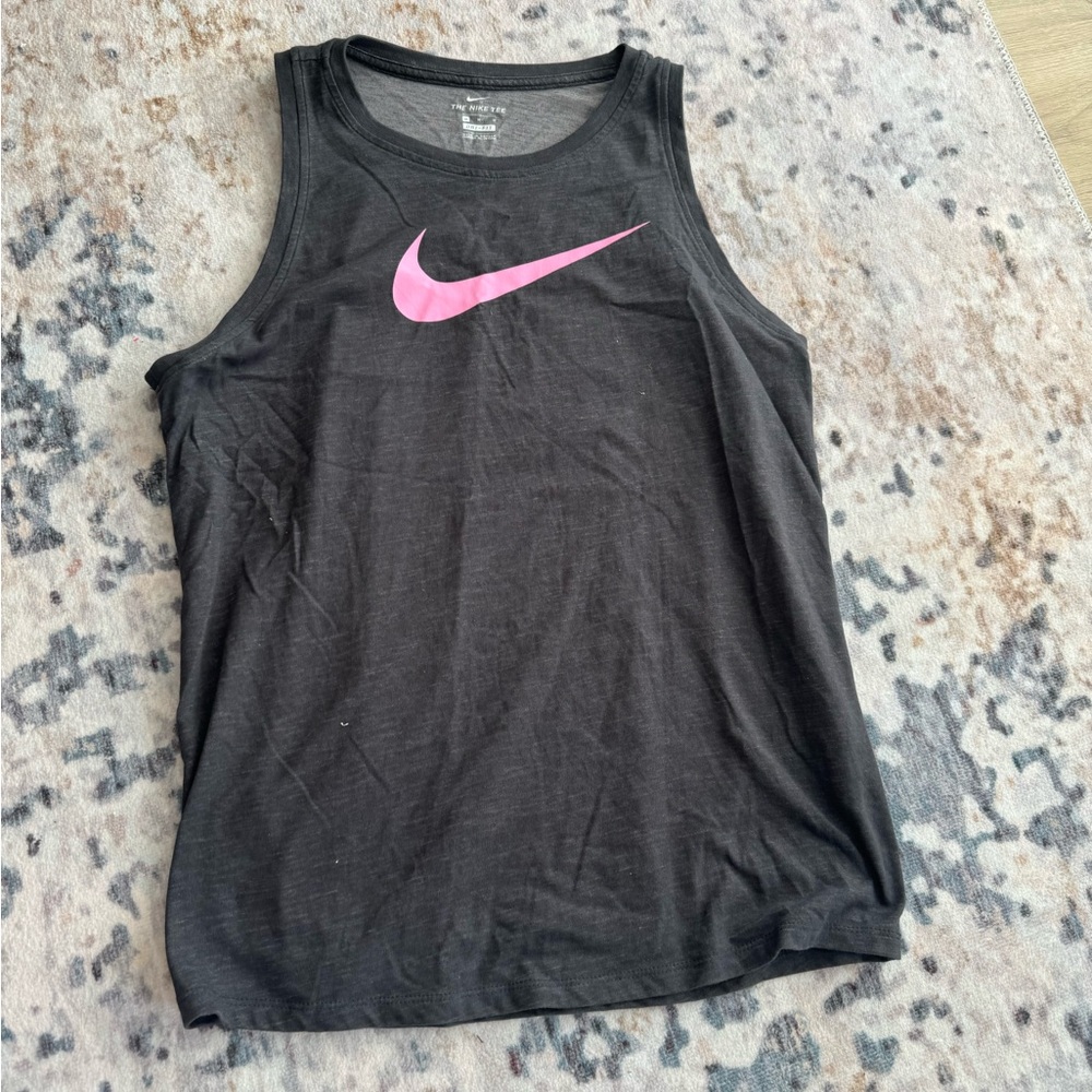 Nike Muscle Tank